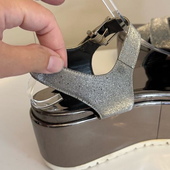 Stuart Weitzman Wedge Sandals Silver 10M - Picture 6 of 8